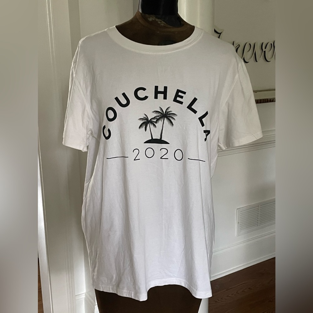 NWOT “Couchella” 2020 Soft Tee by SHESHOW
